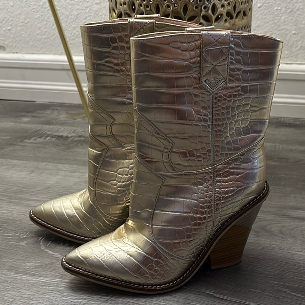Metallic Croc-Embossed Western Boots - Picture 4 of 4